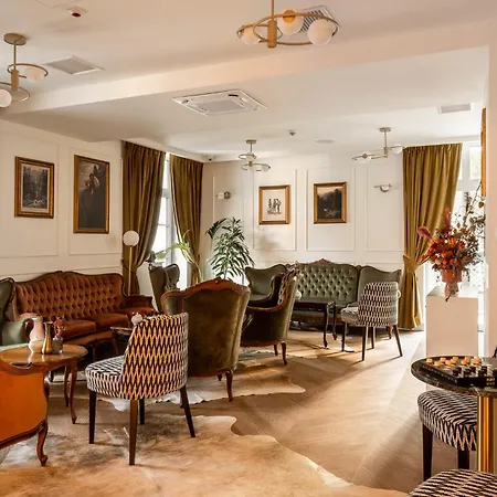 Renesans Hotel apartamentowy 3*