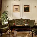 Renesans Apartahotel